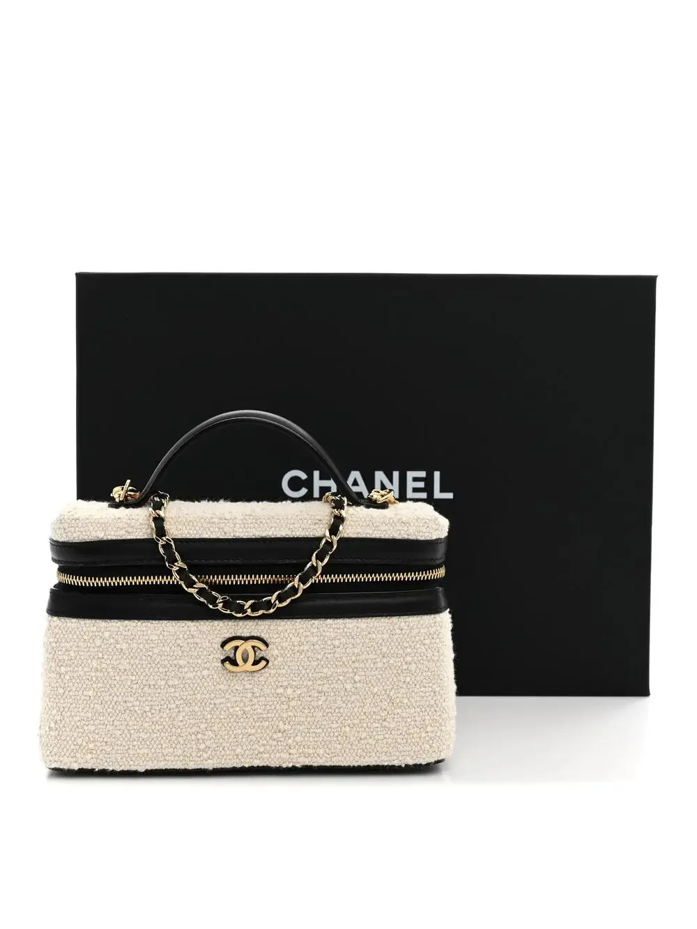 CHANEL introducing boucle